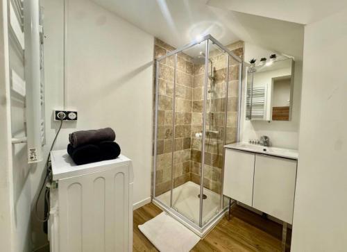 Jolie studio - 2 personnes - Saint laurent du Var in Mercantour