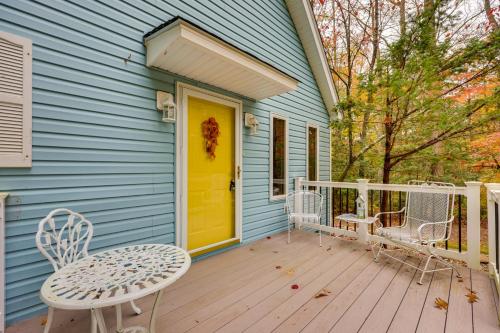 Lake Access, Tranquil Acreage: Farnham Cottage in Warsaw (VA)