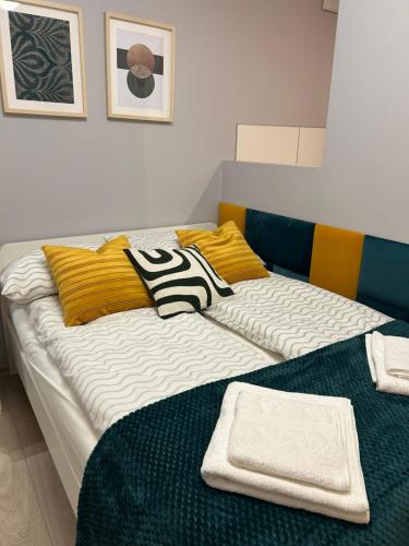 Solna Studio Apartment - Comfort Stay in Heart of Krakow - Kraków