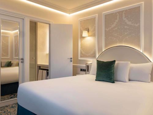Mercure Paris La Sorbonne Saint Germain des Pres Hotel – Paris, TX