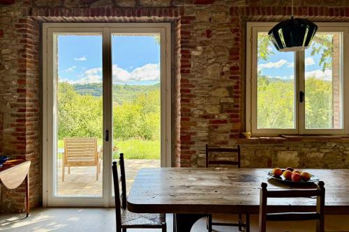 Villa Poggio Castellaro by Boutique in the heart of Italy's Food Valley Emilia-Romagna in Pianello Val Tidone