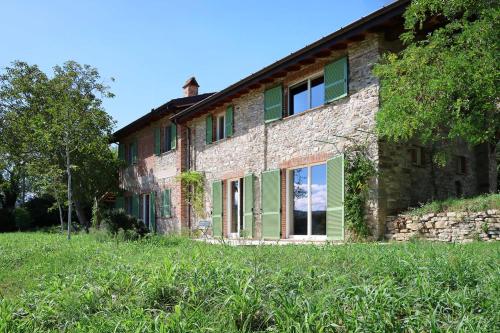 Villa Poggio Castellaro by Boutique in the heart of Italy's Food Valley Emilia-Romagna in Pianello Val Tidone