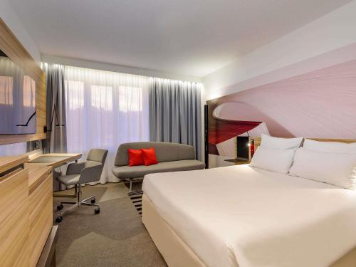 Novotel Köln City - image 21