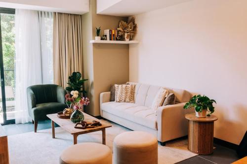 NEW Cozy&Modern Apt 30min from SurfCity