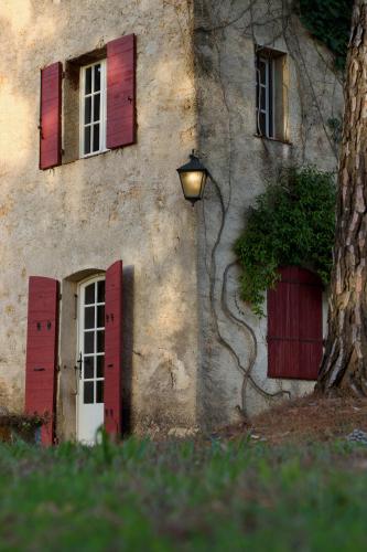 La Bastide des Cadenieres in Villecroze ciems