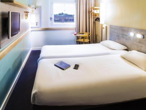 1 twin bed