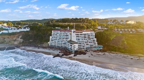 Inn at Spanish Head Resort Hotel, Lincoln City