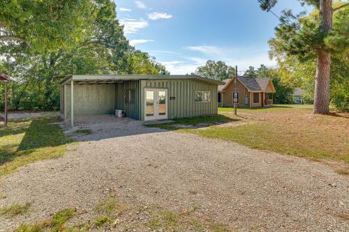 Peaceful East Texas Retreat! Mineola Bungalow in Mineola (TX)