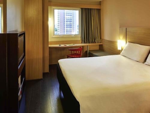 ibis Sao Paulo Morumbi in อิตาอิม บิบี