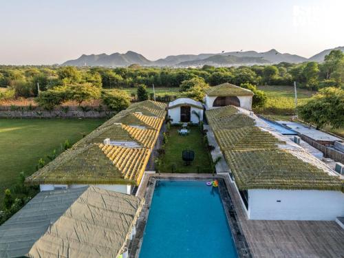 StayVista at Risacca - Amer photo 5