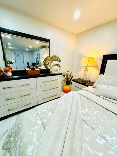 Belmont Lux Escape – khách sạn tại Sân bay quốc tế John F. Kennedy