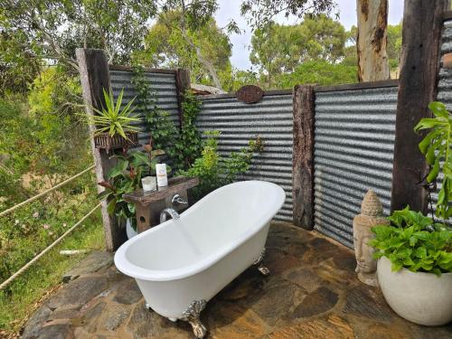 Rainshadow Retreat in Macclesfield (SA)