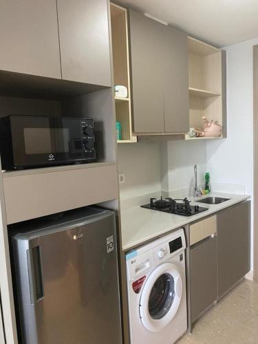Apartment Studio Gold Coast PIK Tower Carribean in Cengkareng
