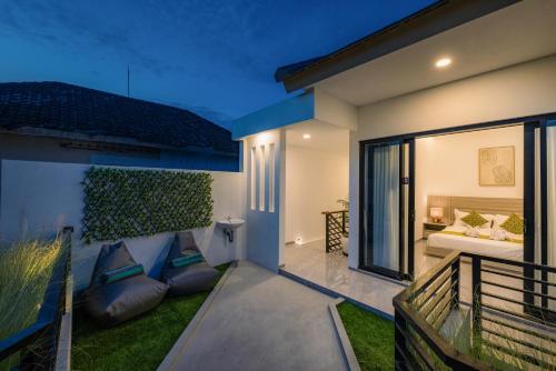 NEW! Villa Frost Berawa - 3 Bed Villa near Finns!