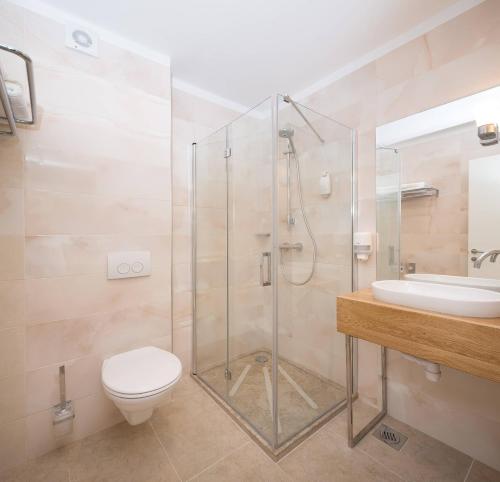 Hotel Perla - image 12