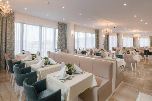 Restaurante, Hotel Perla in Rogoznica