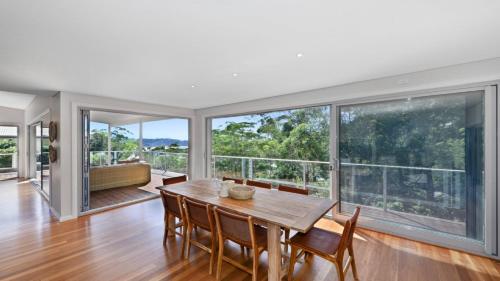 Instalaciones, Oasis On Fairscene - Ocean Views From Every Floor in Avoca Beach