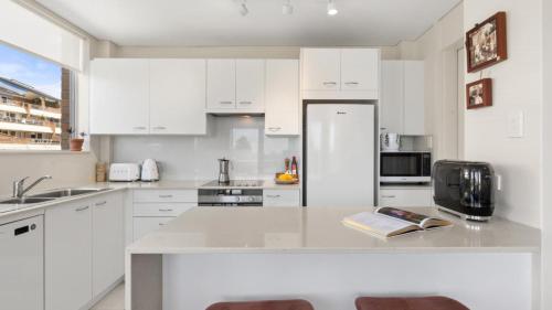 Instalaciones, Seaview 6 - Great Views In The Heart Of Avoca in Avoca Beach