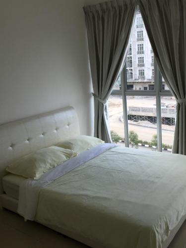 Cameron New Apartment @ Golden Hill