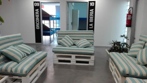 共用Lounge/電視區, 全鐵旅館 (All Iron Hostel) in 畢爾巴鄂