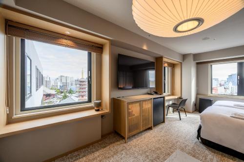 room detail thumbnail 1