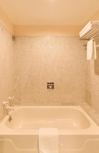 Fürdőszoba, Ramana Saigon Hotel in 3. kerület