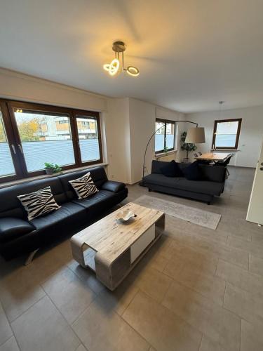 Apartment 61 - Ideal für Geschäfts- & Urlaubsreisen 90 m2 (Apartment 61 - Ideal fur Geschafts- & Urlaubsreisen 90 m2) in 科恩