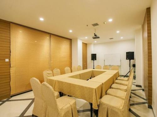 ジンジャン イン (錦江之星) シーシャン ロード