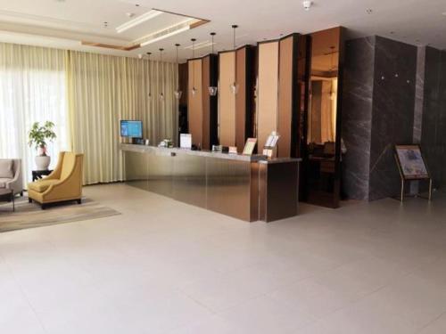 . Jinjiang Inn Select Fuding Railway Station