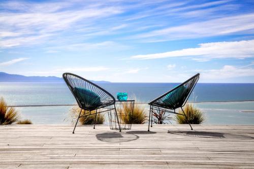 Seawatch - Spa Pool & Panoramic Ocean Views – khách sạn tại Atawhai