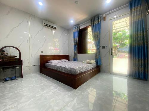 1 queen bed