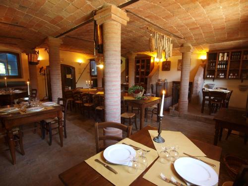 Étterem, Agriturismo La Tintoria in Castello Di Serravalle