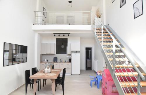 Annabell Houses & Rooms in Lamia
