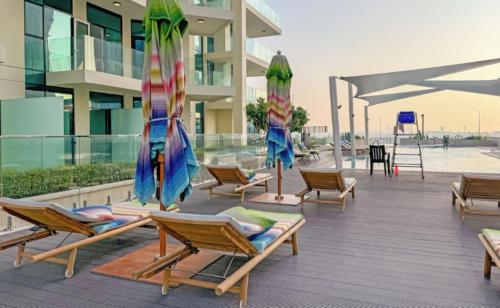 Surrounding environment, Vacay Lettings - Missoni Luxury 2 BR Urban Oasis Dubai Canal View in Jumeirah