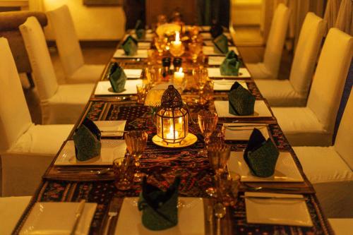 Einrichtungen, Manzili House, Nairobi in Nairobi