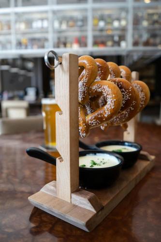 Anaheim Marriott - main image