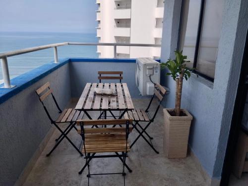 Apartamento remodelado en Bocagrande con vista increíble!