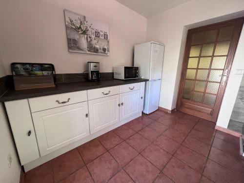 Sequoia cottage in Avent