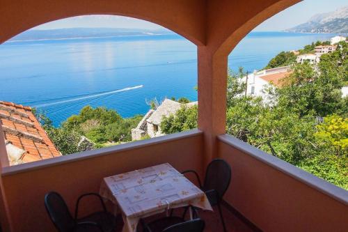 Apartment with Sea View image 10