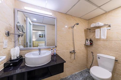 A25 Hotel - 251 Hai Ba Trung HCM Room Type - Standard King Room