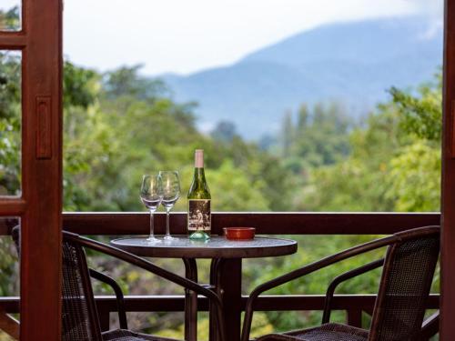 View, Issara Boutique Winery Hotel near Pha Sadet