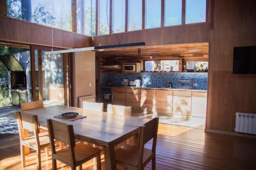 편의 시설/서비스, Casa moderna en el bosque in 비야 라 앙고스투라