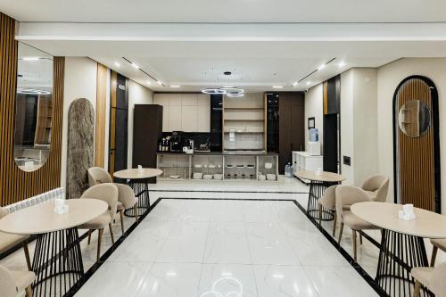 Residence Hotel Spa in Taraz