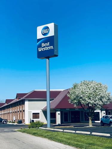 Best Western Edinburgh/Columbus Room Type - King Room with Bath Tub - Disability Access/Non-Smoking 