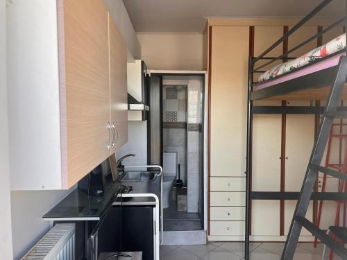 Terrace View Studio - image 4