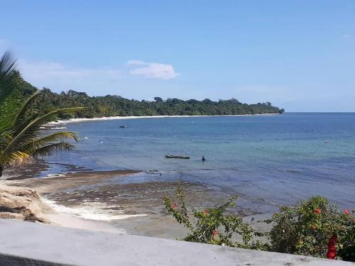 Aussicht, El Complejo Turístico KUMA MANDJI de Corsico (El Complejo Turistico KUMA MANDJI de Corsico) in Bata