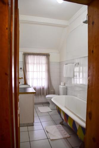 Hobbit Boutique Hotel in Baysvalley