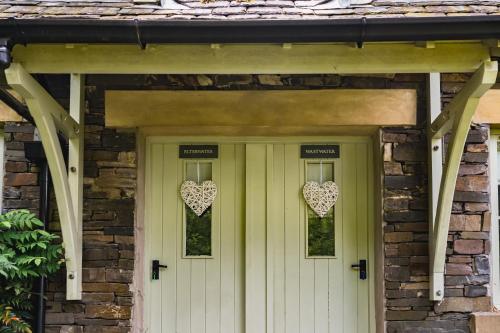 Exterior view, Wastwater Cottage in Windermere