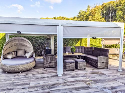 Apartment Naturnah mit Pool und Sauna by Interhome in Nahetal-Waldau