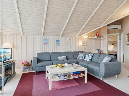 Holiday Home Terne - 90m from the sea by Interhome in 尼克賓西蘭島